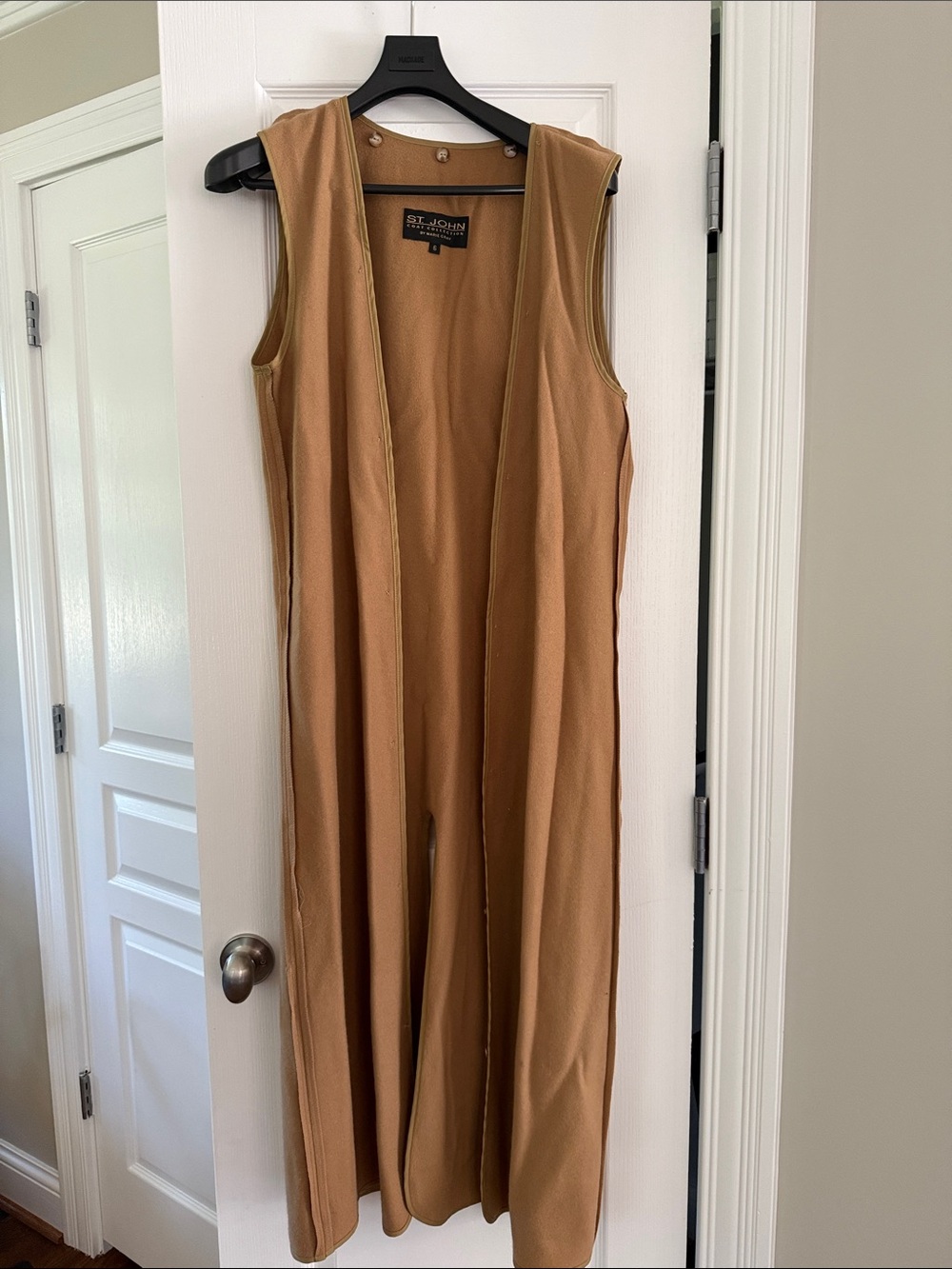 St. John Camel Long Knit Open Vest